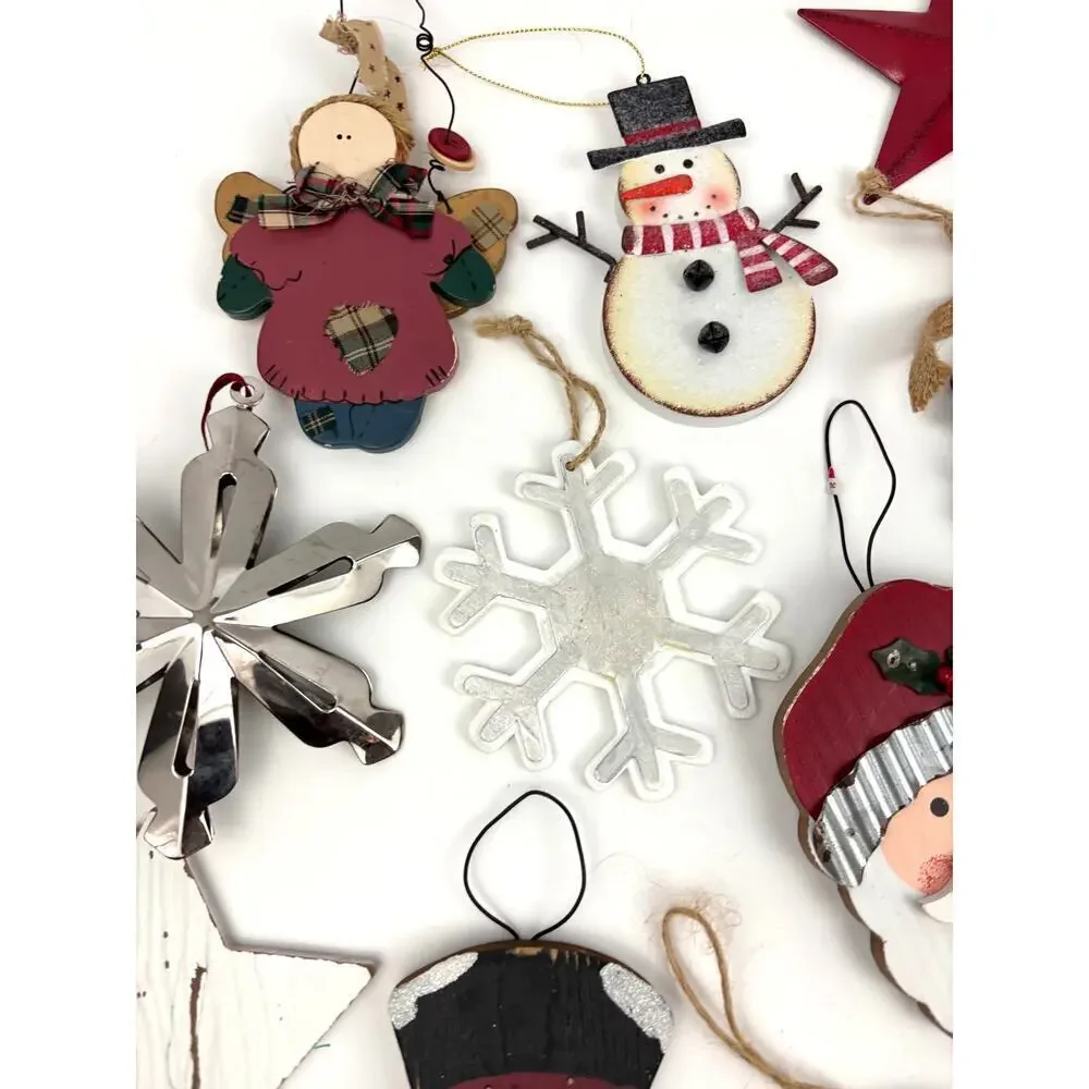 Lot of 22 Holiday Ornaments Christmas Stars Wooden Santa‎ Metal Bundle